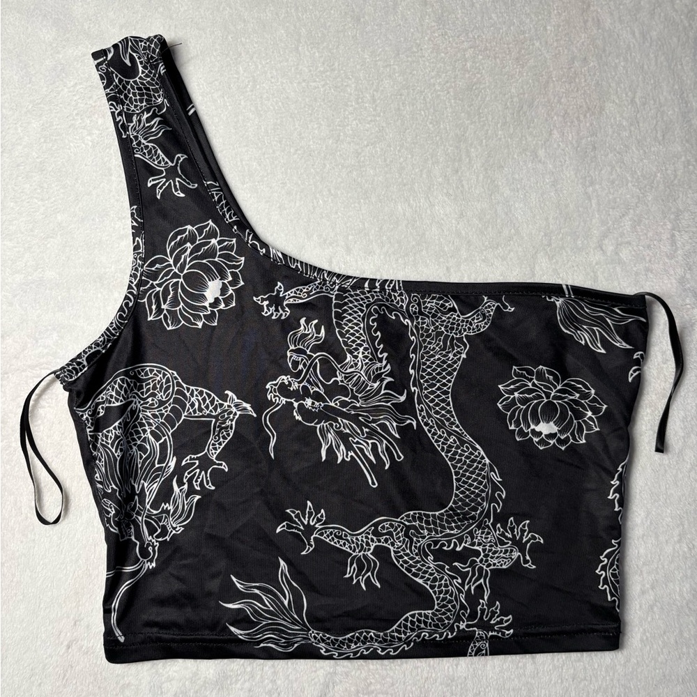 SHEIN Black Asymmetrical Graphic Tank Top